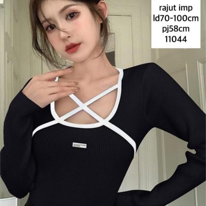 11044 Blouse Rajut